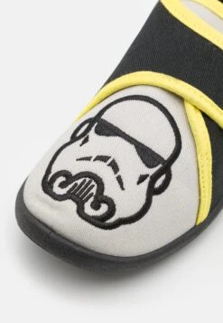 Friboo Star Wars Stormtrooper - Pantuflas - Black -Friboo Tienda 624ce331bcb64bfea152baf9c30421c5