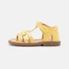 Friboo Sandalias - Yellow