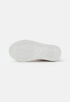 Friboo Zapatillas Altas - Rose Gold 10 Friboo Zapatillas Altas - Rose Gold -Friboo Tienda bf061bae72f046f1b8e69eb1a4687583