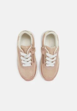 Friboo Zapatillas - Rose Gold 9 Friboo Zapatillas - Rose Gold -Friboo Tienda e2e3245d691f4110b39e472cba55e501